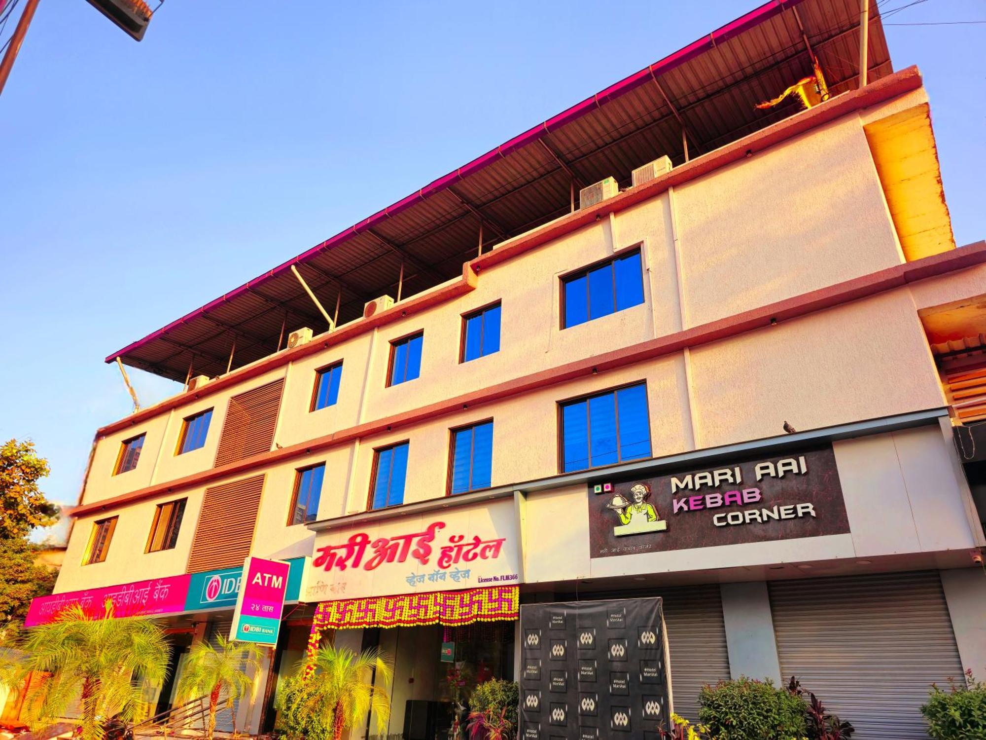 Hotel Mari Aai Residency Navi Mumbai Bagian luar foto